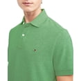 thumbnail image 3 of Polo Tommy Hilfiger de manga corta, corte clásico, para hombre, 3 of 4