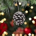 thumbnail image 3 of Piñas de pino naturales navideñas a granel Piñas de nieve rústicas con cuerda Colgante de piña Adornos colgantes de invierno para Navidad Trdi Man Jiaee Gift Ta, 3 of 4