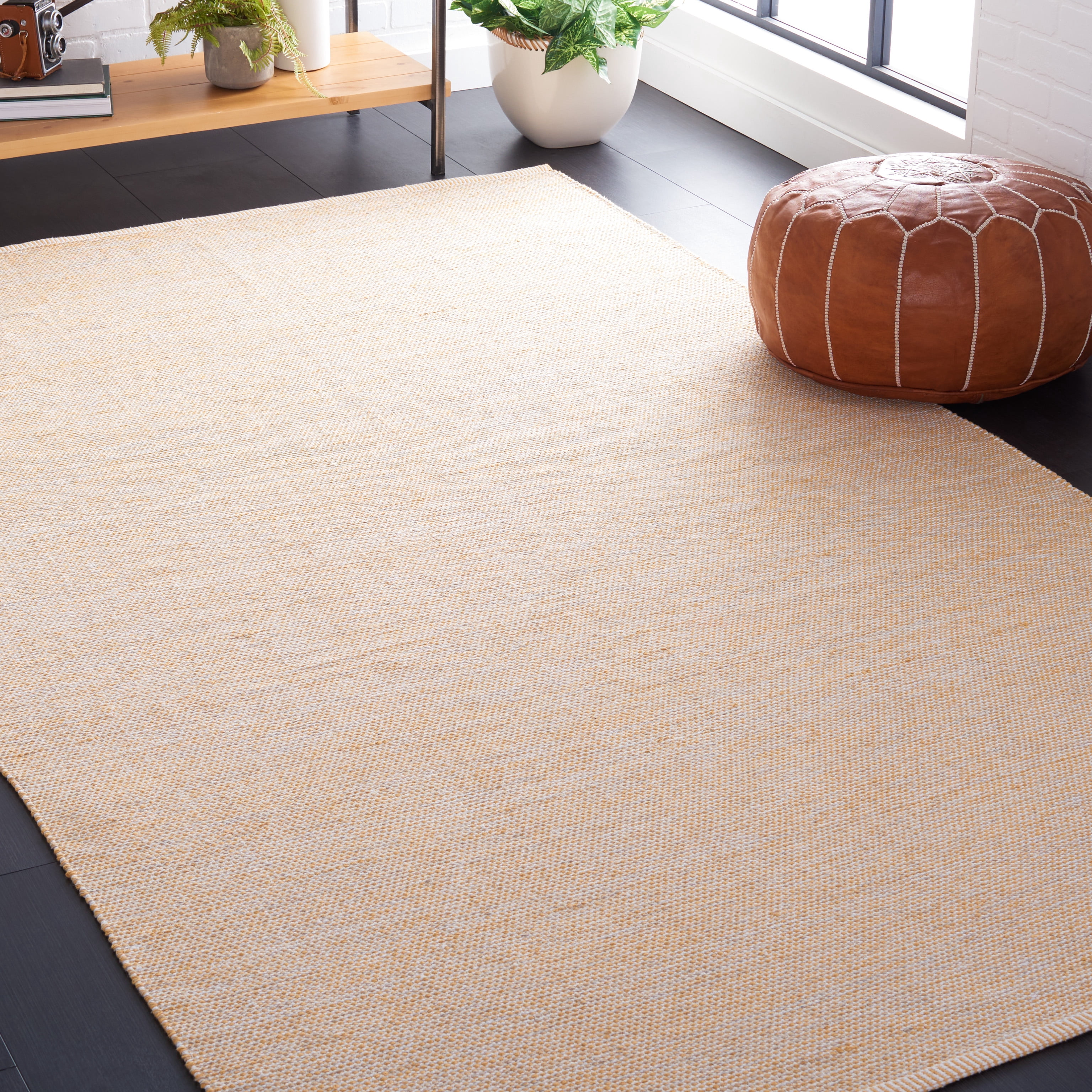SAFAVIEH Montauk Cian Distressed Cotton Area Rug, Yellow/Ivory, 8' x 10'