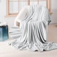 thumbnail image 2 of Deconovo Manta de cama Twin-XL, suave y ligera, gris, 152 cm de ancho x 203 cm de largo, manta de forro polar, suave y acogedora, microfibra de lujo, 2 of 7