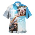 thumbnail image 3 of Jesús me ama Dios Viernes Santo Domingo de Ramos Camisas hawaianas Camisas de moda para hombres y mujeres Camisas de playa geniales Camisas florales de verano Ropa, 3 of 5