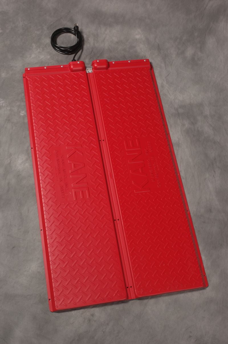 Kane Heat Mat Self Regulated Heat Bed for Dog, Puppy, Pig, Livestock 48
