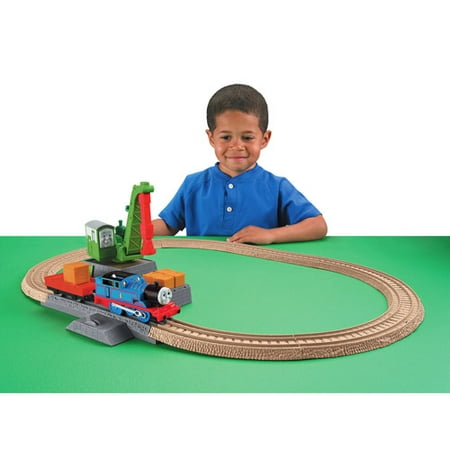 Thomas & Friends TrackMaster Play Set, Colin in the Party Surprise