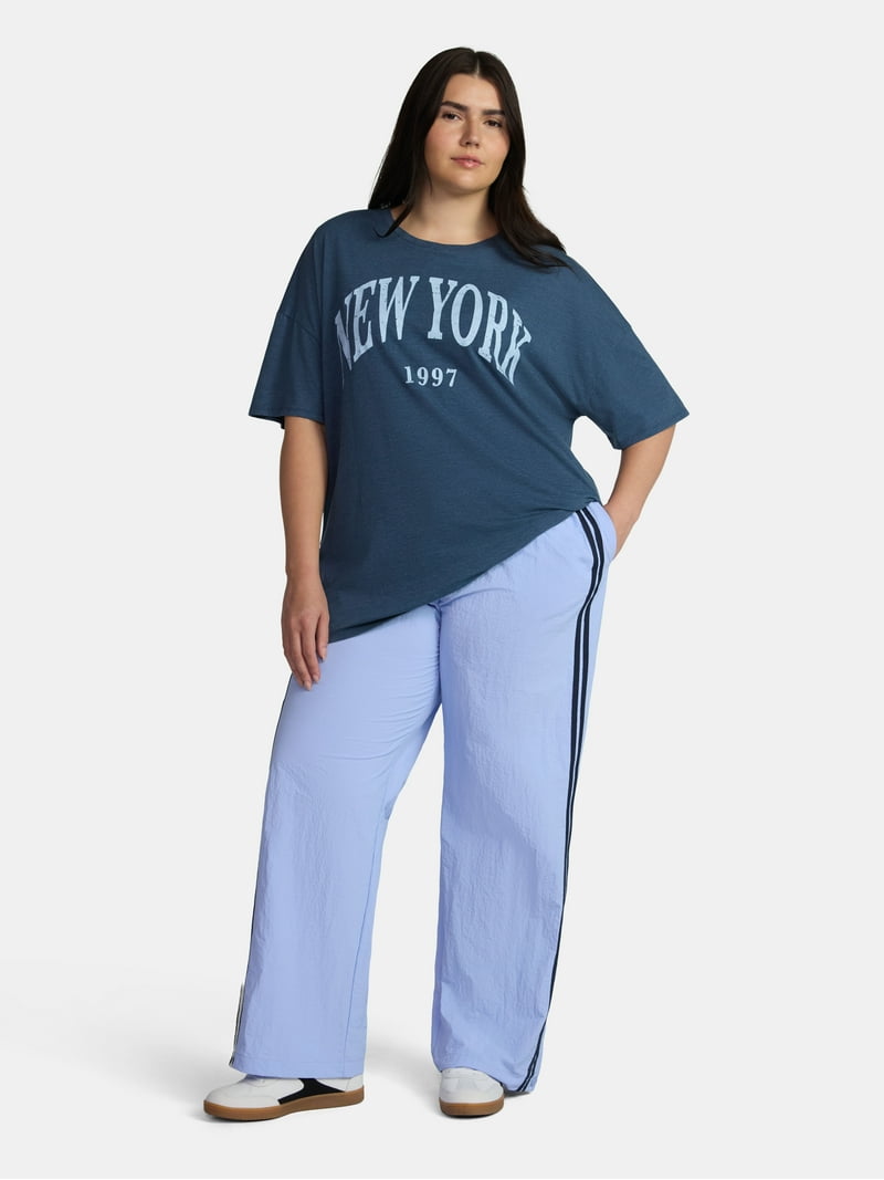 No Boundaries Straight Leg Track Pants with Side Stripes, 31