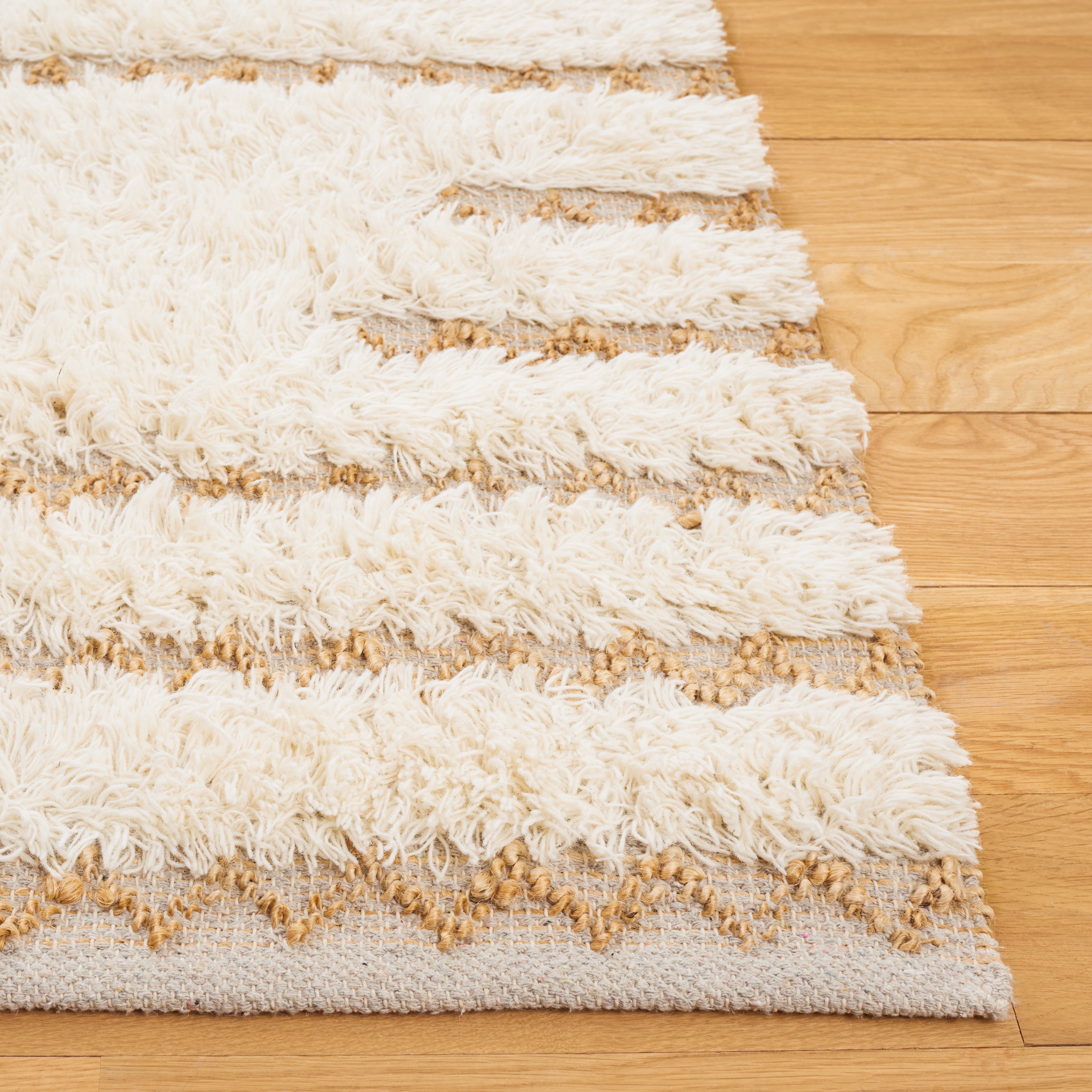 SAFAVIEH Natura Natasa Abstract Runner Rug, Ivory/Natural, 2'3" x 8'