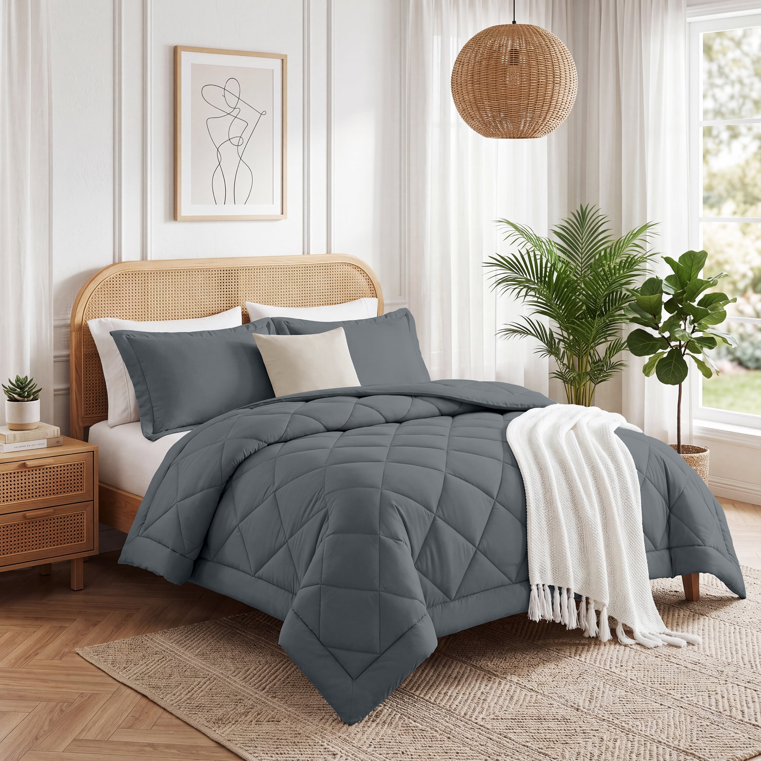WISHEAD Comforter Queen Size All Season Soft Quilted Down Alternative Bedding Duvet Insert with Corner Tabs, Machine Washable, Dark Grey