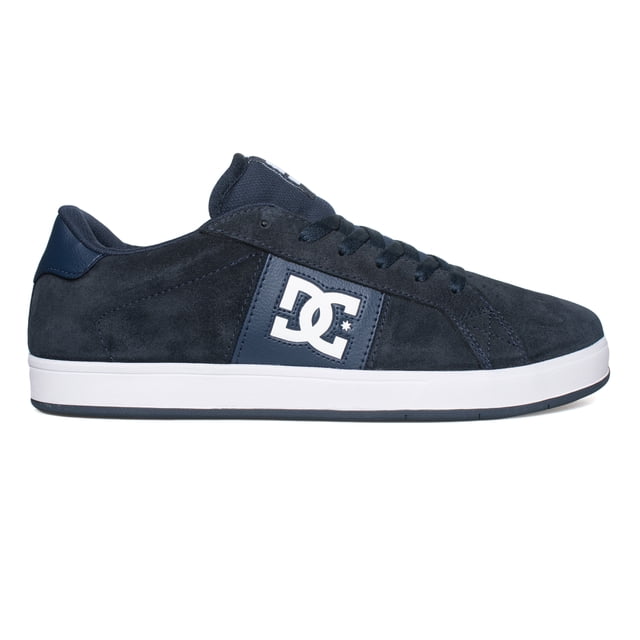 tenis dc shoes hombre method azul adys100646-nvy zapatilla casual azul con paneles de gamuza, media suela blanca y logotipo DC en el costado; vista lateral, cierre con cordones y lengüeta acolchada, a menudo usada como calzado urbano diario.