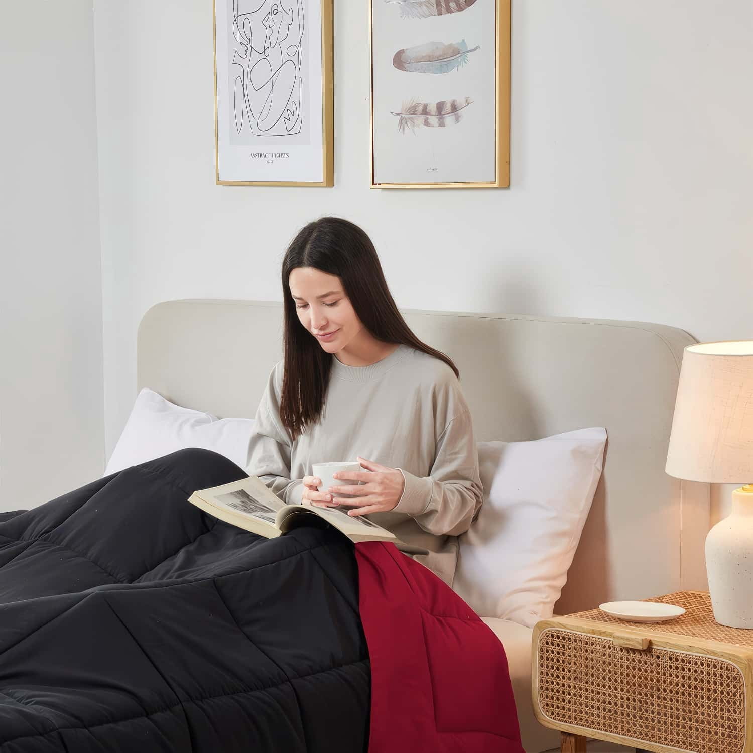 LammaLoe Twin Comforter, Quilted Down Alternative Comforter, All Season Duvet Insert Burgundy/Black