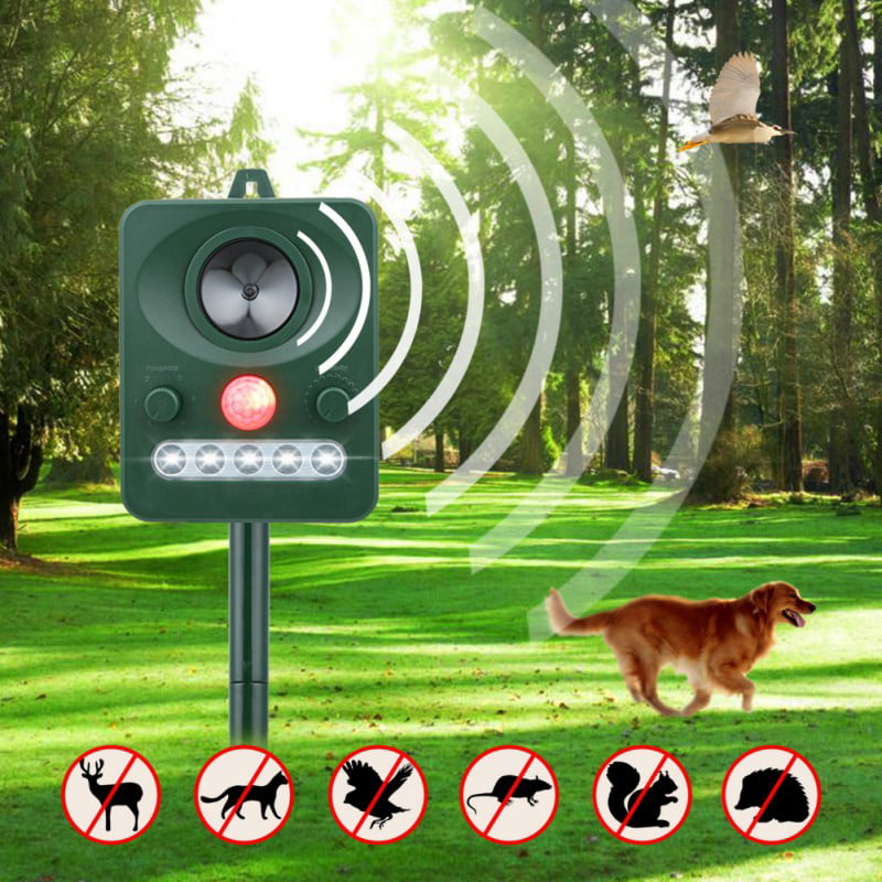 Birds,Rod,Chipmunk,Deer Dogs Zomma Dog Repellent Foxes Ultrasonic Animal Repellent with Motion Sensor and Flashing Lights Outdoor Solar Powered Waterproof Farm Garden Yard Repellent Cats 