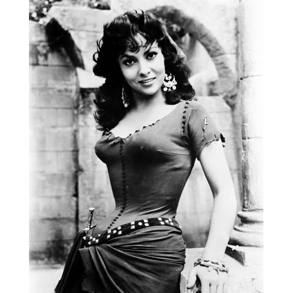 GINA LOLLOBRIGIDA NOTRE DAME DE PARIS B&W 24X36 Poster
