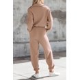 thumbnail image 2 of Conjunto Deportivo PRETTYGARDEN para Mujer 2 Piezas con Cierre, Suéter y Pantalón en Caqui Talle S, 2 of 7