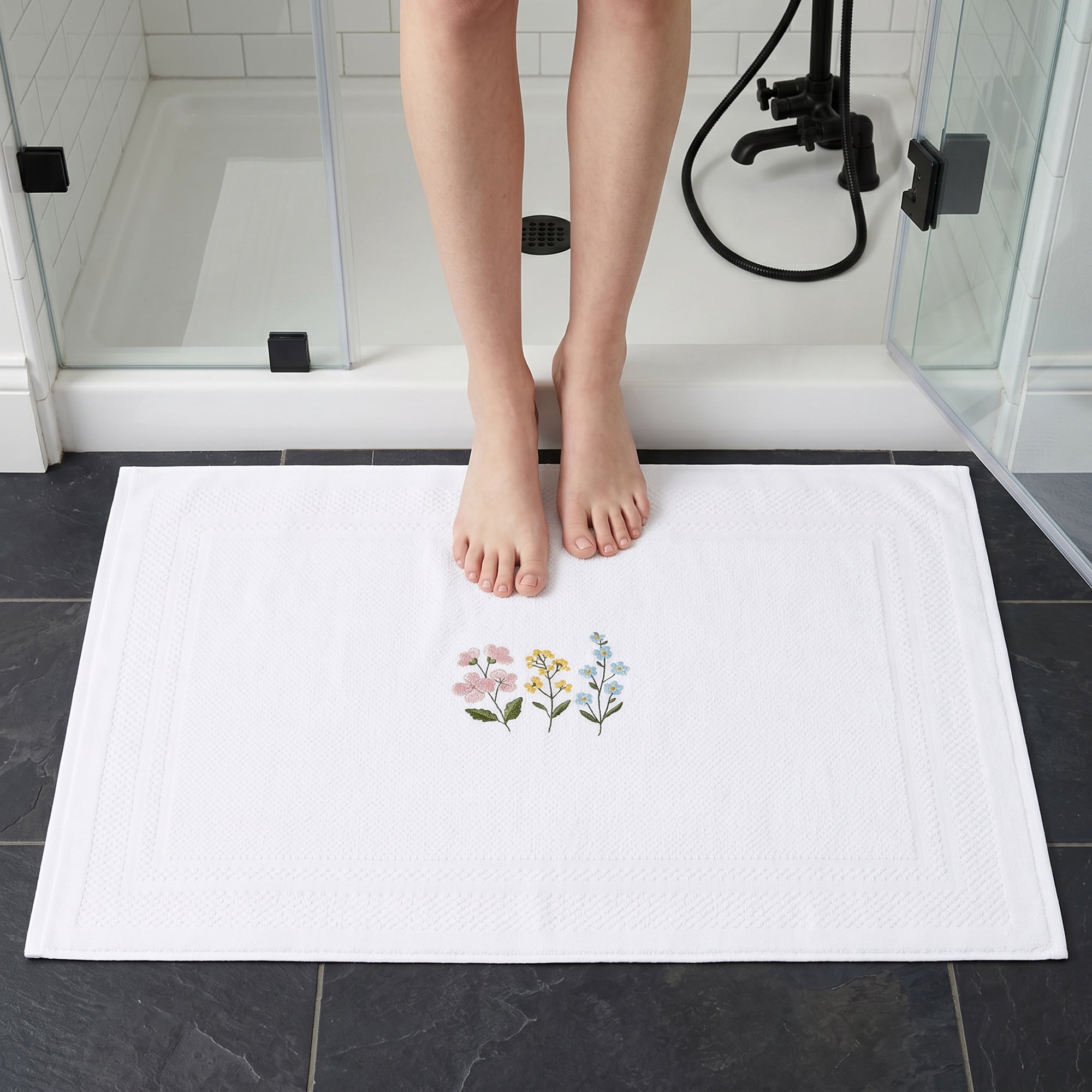 Unique Bargains Cotton Bathroom Absorbent Floral Embroidered Washable Mat White 24"x16"