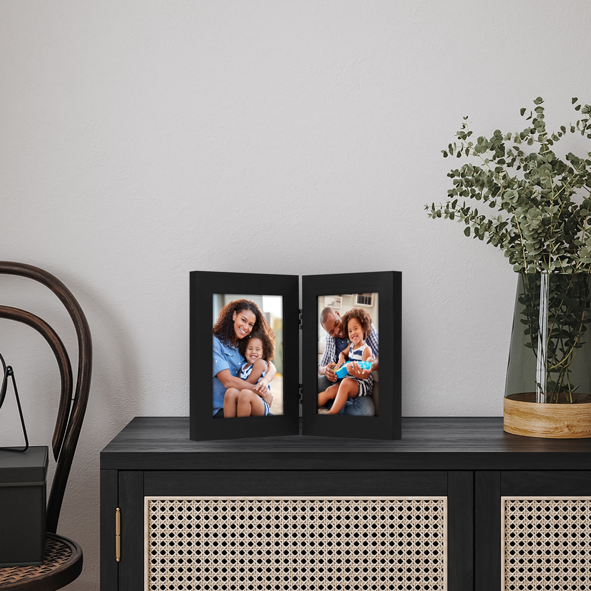Americanflat 4x6 Hinge Frame with Shatter-Resistant Glass Hinged Double Frames Signature Collection - Black