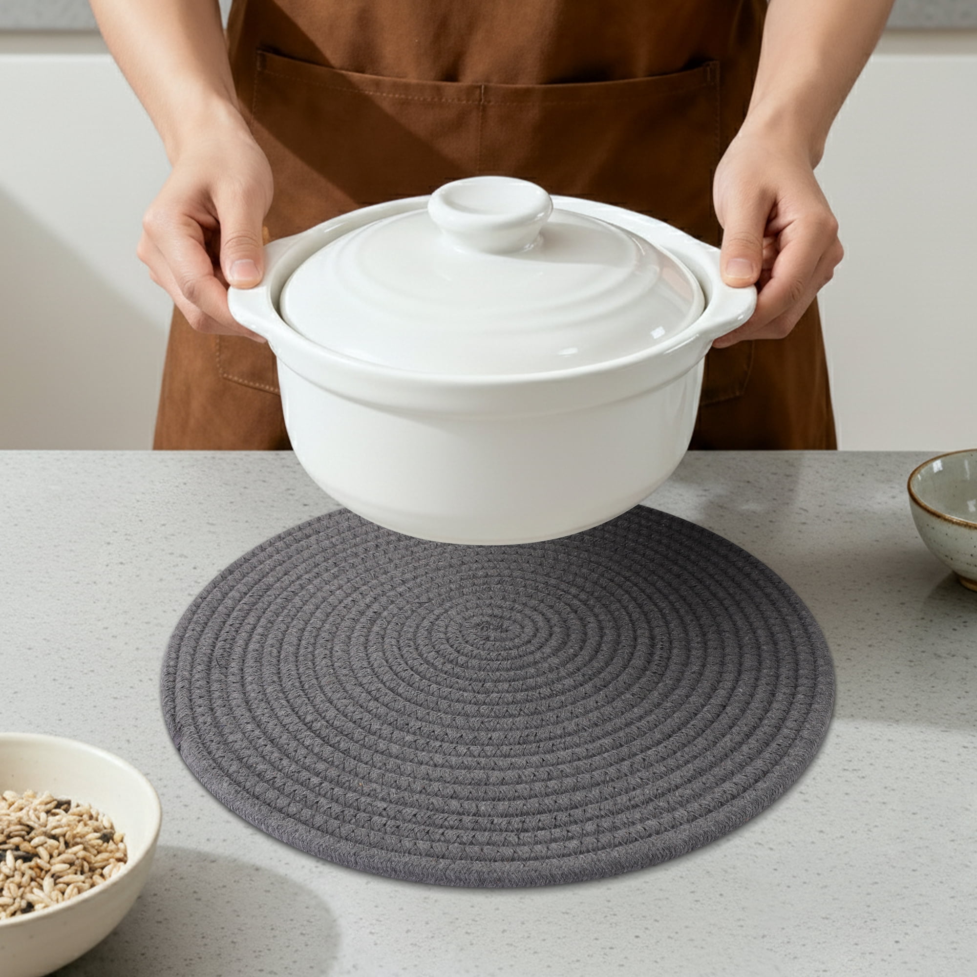 Unique Bargains 4Pcs Round Woven Table Placemats Light/Dark Gray 13x13inch
