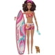 thumbnail image 2 of Muñeca de surf Barbie HPL69 con tabla de surf y accesorios para niños mayores de 3 años, 2 of 6