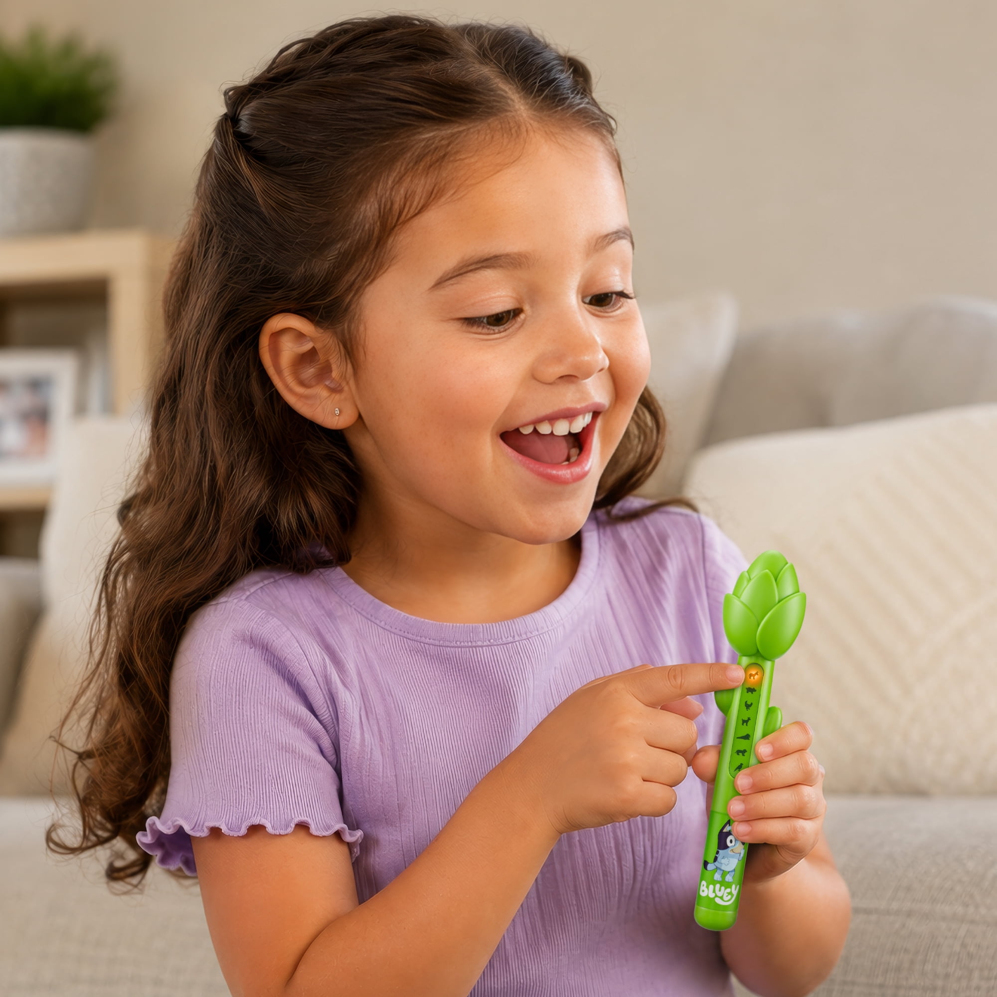 Bluey Magical Asparagus Wand with Animal Sounds and Interactive Fun, Children Ages 18 Months and Up