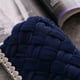thumbnail image 3 of Qarigey El bolso fácil de combinar agrega un toque de elegancia a cualquier atuendo. Bolsos de noche para mujer. Bolsas de mensajero y de hombro blanco, 3 of 6
