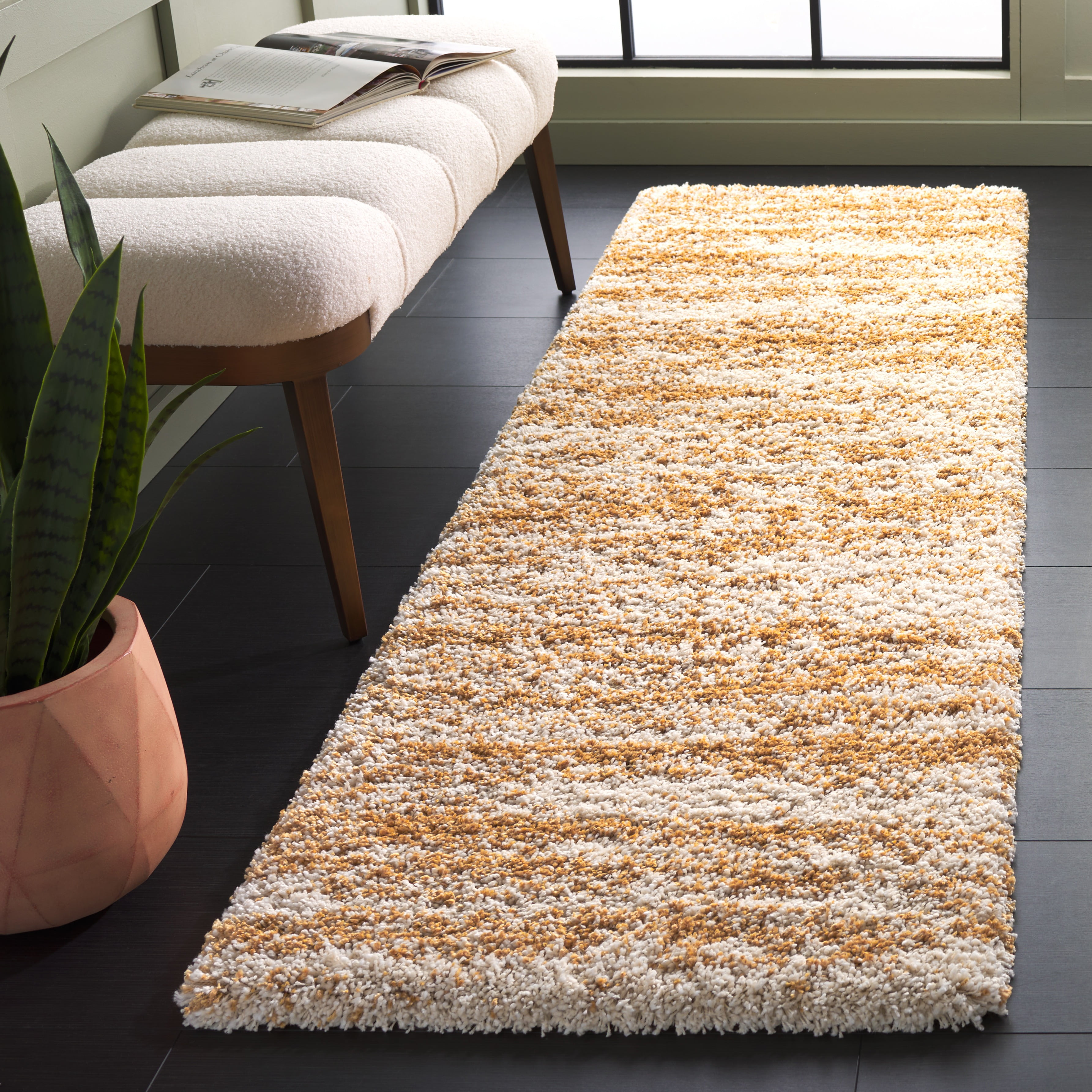 Safavieh Hudson Jack Abstract Shag Runner Rug, Ivory/Gold, 2'3" x 6'