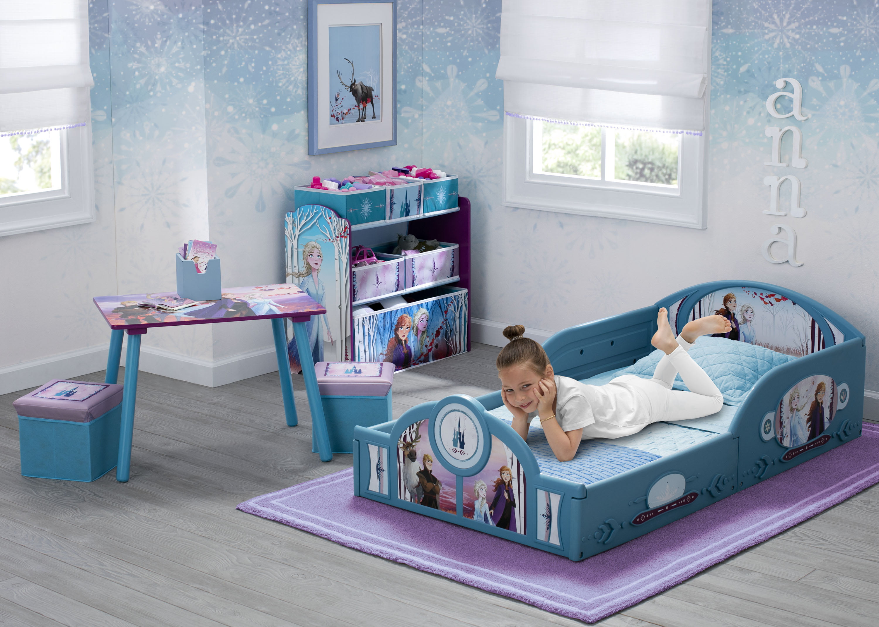 frozen bedroom furniture set