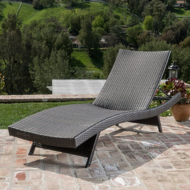 Thira Outdoor Wicker Chaise Lounge