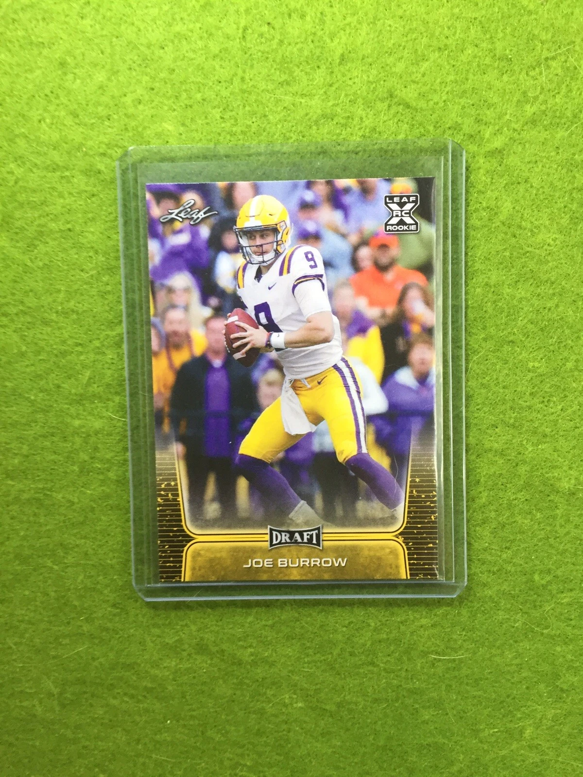 JOE BURROW ROOKIE CARD JERSEY #9 LSU GOLD RC 2020 Leaf Football BENGALS
