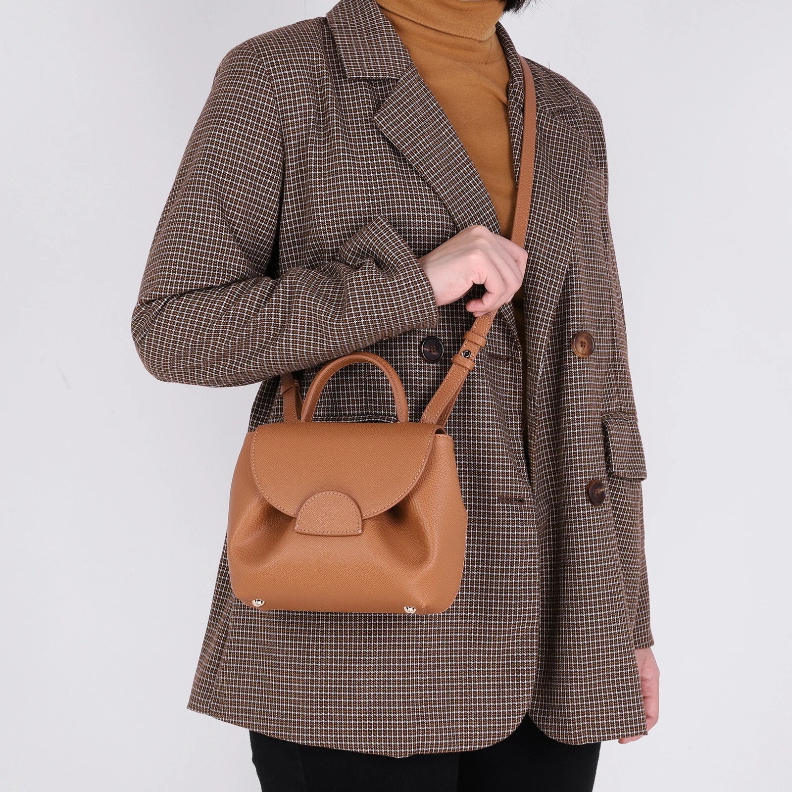 Sac Bandoulière En Cuir Tissé Aidrani - Noir, Petit Modèle, Neuf Avec Étiquettes, Style Luxe