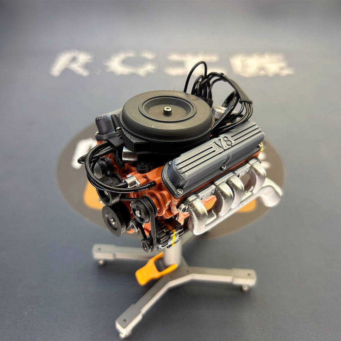 V8 1/10 Mini Internal Combustion Engine Model Static Display for RC Climbing Car Desktop Collector Gift
