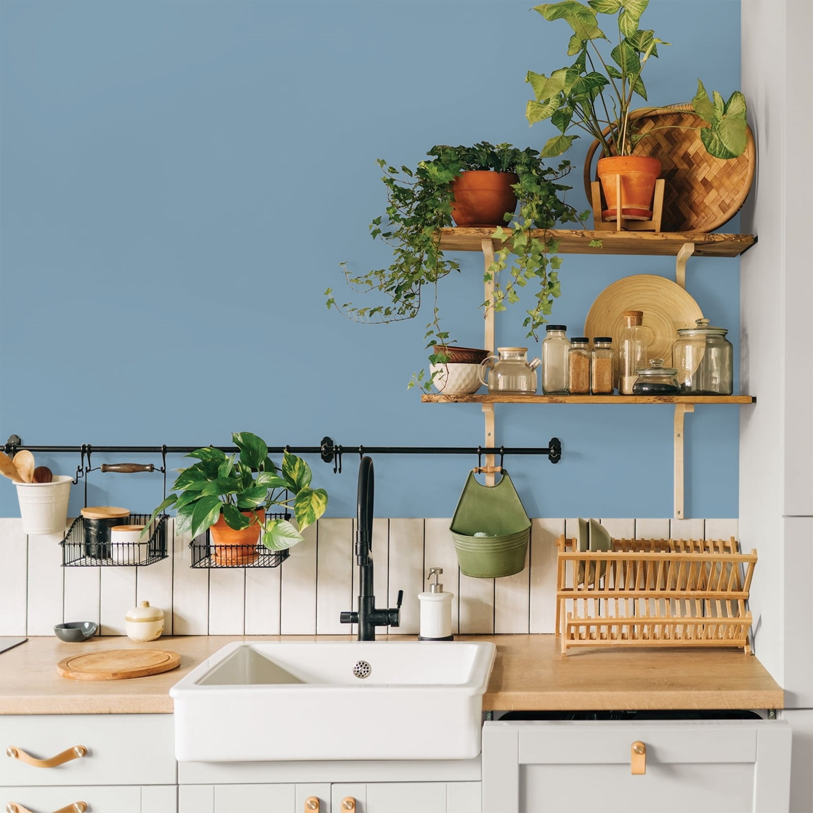 Glidden Glidden Kitchen Bath and Laundry Americana / Blue, Eggshell Interior Paint with Primer, 1 Gallon