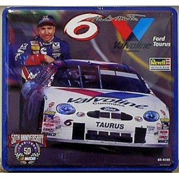 Revell Monogram #4140 Valvoline #6 Nascar Kit in Tin 1:24