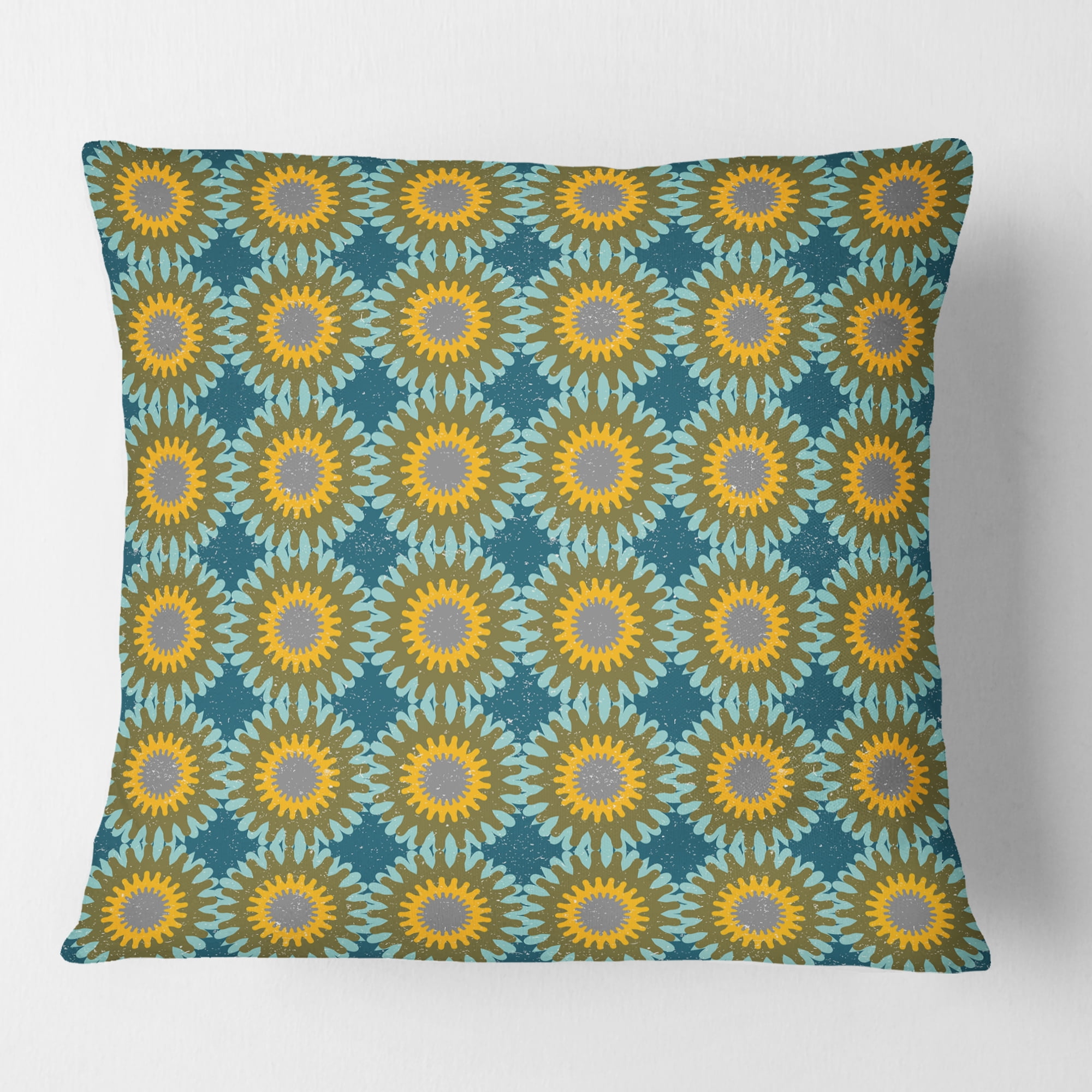 Designart Retro Circular Pattern I' Mid-Century Modern Throw Pillow - 18x18