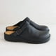 thumbnail image 2 of Sandalias y zapatillas de hombre de talla grande, informales, de una sola capa, con cuña plana, punta cuadrada grande, boca baja y vacía, 2 of 4
