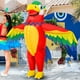 thumbnail image 2 of Disfraz de loro inflable KOOY para fiesta de Halloween para adultos, 2 of 7