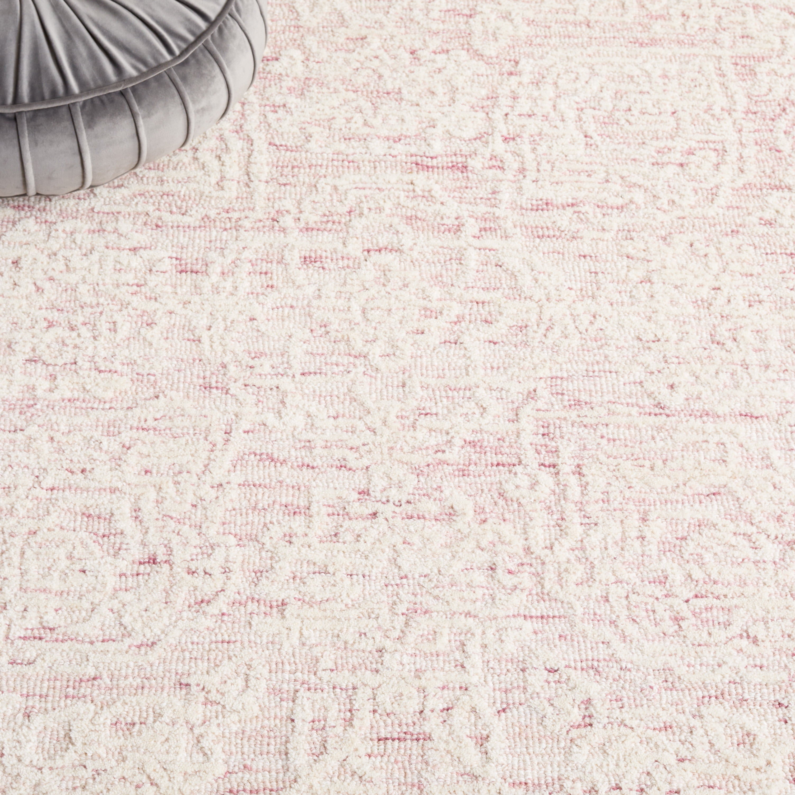 Safavieh Ebony Aaron Floral Runner Rug, Pink/Ivory, 2'3" x 9'