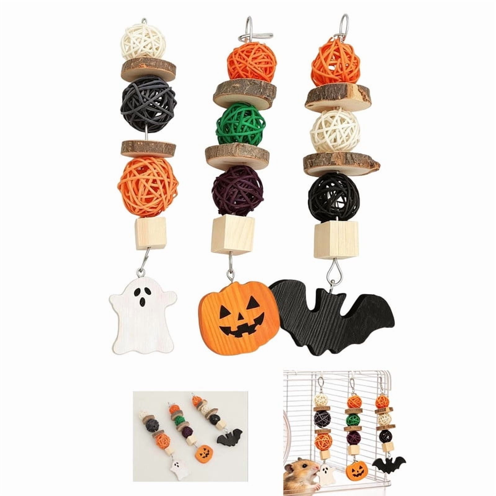 3 Pcs Halloween Guinea Pig Chew Toys, Hangable Teeth Grinding Toys, Meet the Needs of Grinding Teeth, for Gerbil, Pets, Squirrels, Small Animals