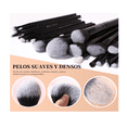 thumbnail image 2 of Brochas Para Maquillaje  27 en 1  Malubero Negro, 2 of 4