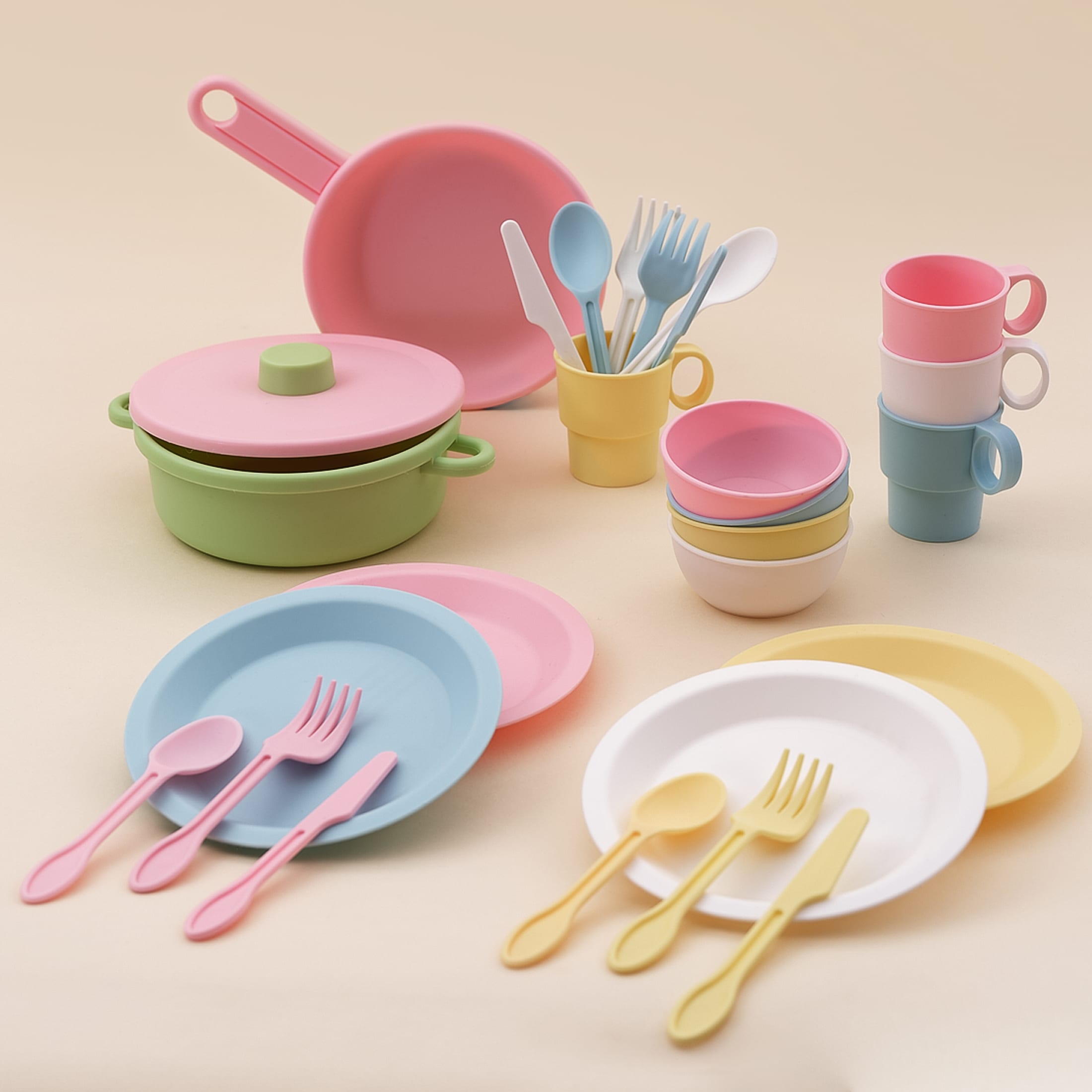 KidKraft 27-Piece Pastel Cookware Set, Plastic Dishes and Utensils for Play Kitchens - image 2 of 5