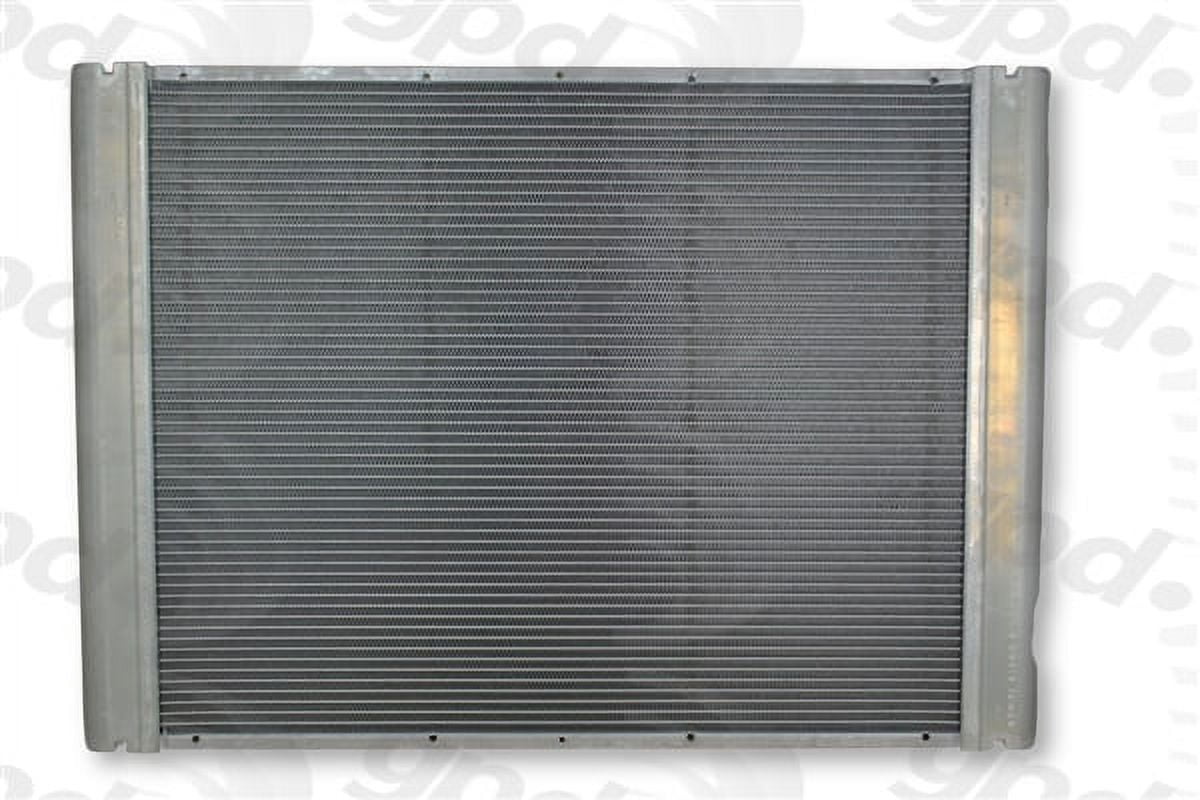 Global 2942C Radiator Fits select: 2008-2010 BMW 528, 2008-2009 BMW 535