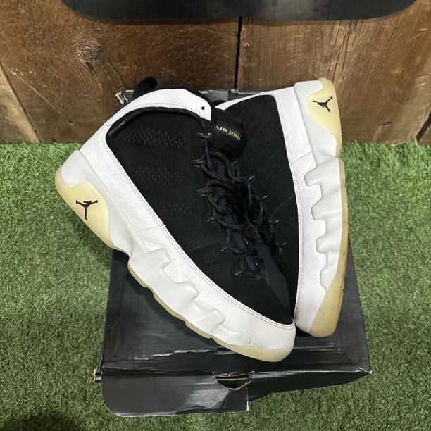 Ni - ke Ni - ke Air Jordan 9 Retro City of Flight Black White Mens 10 302370-021 Sneakers