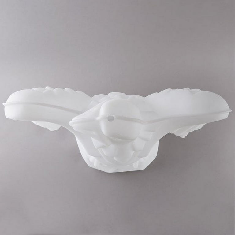 Carlisle SEA102 Eagle Shaped Ice Sculpture Mold, Polyethylene, White