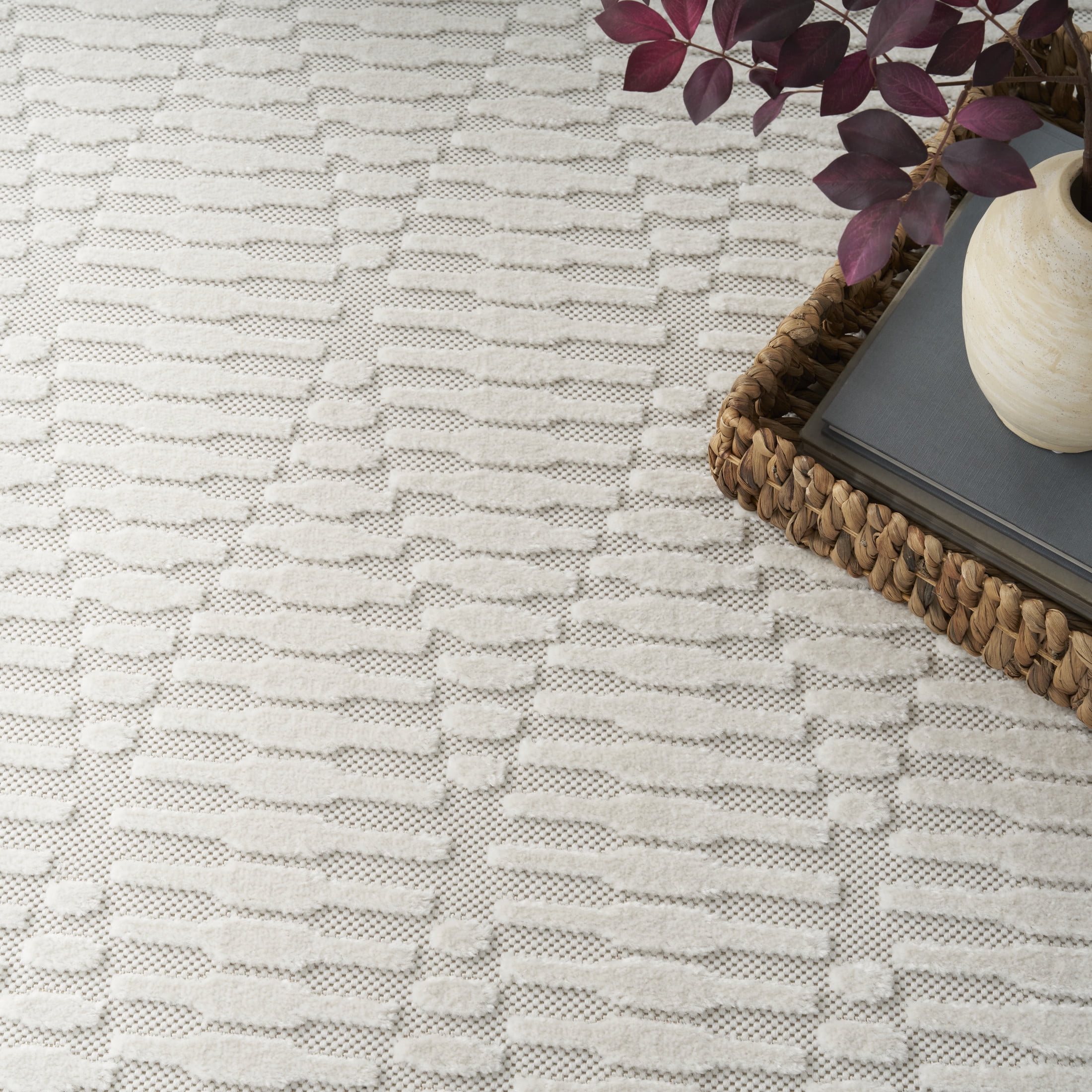 Nourison Casual 6'7" x 9'2" Ivory Modern Indoor Rug