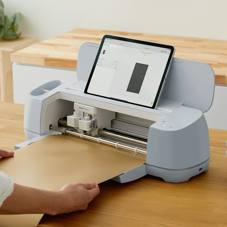 Cricut Maker 3 本体 Amazon.com: Cricut Maker 3 Smart Cutting Machine - Ultimate