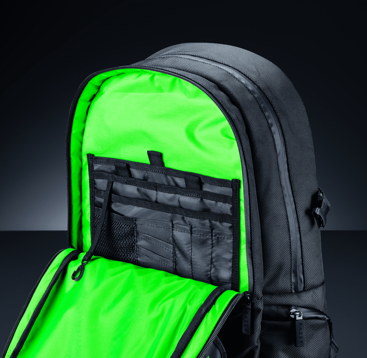 バッグ Razer Rogue 16\" Backpack V3 Amazon.com: Razer Rogue v3 16