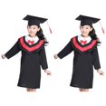 thumbnail image 1 of Ensemble de 2 Pcs Robe de Graduation pour Enfants avec Volant et Pompon pour Cosplay Photographie Performance (Rouge, 130cm), 1 of 8