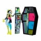 thumbnail image 4 of Muñeca Monster High Skulltimates Secrets Sustos Neón Frankie, 4 of 4