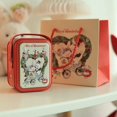 thumbnail image 1 of Original conejito rojo lulu conejito pareja caja de hierro portátil caja de dulces caja de hierro creativa caja de dulces boda, 1 of 6