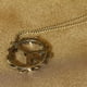 thumbnail image 4 of Encantadoras Coloridas Flores Collar de Acrílico Colgante de Símbolo, 4 of 9