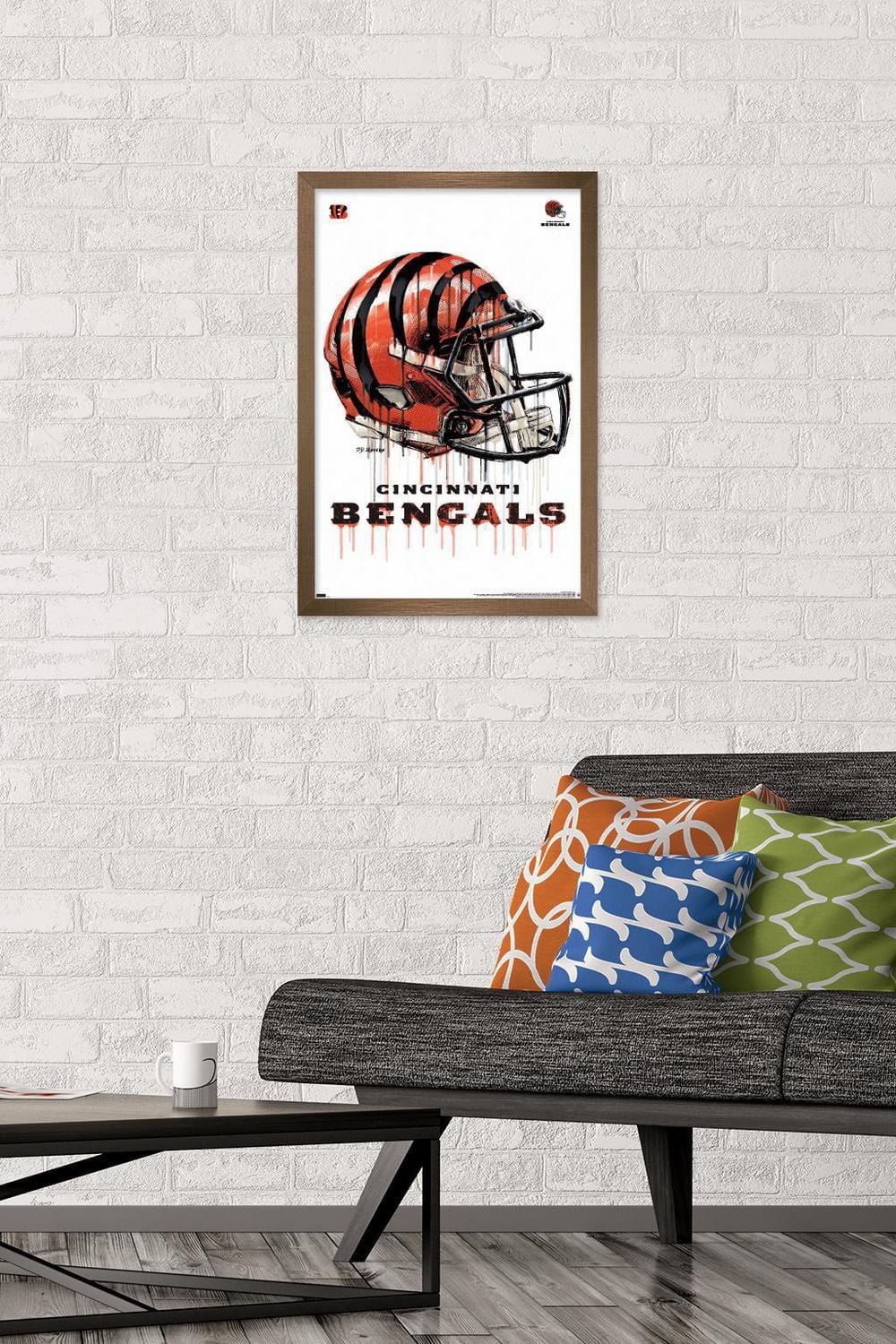 NFL Cincinnati Bengals - Drip Helmet 20 Wall Poster with Magnetic Frame, 22.375" x 34"