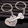 thumbnail image 4 of Llavero en forma de corazón para pareja, llavero de Animal en forma de corazón para amantes, mejores amigos, regalo del Día de San Valentín, 4 of 4