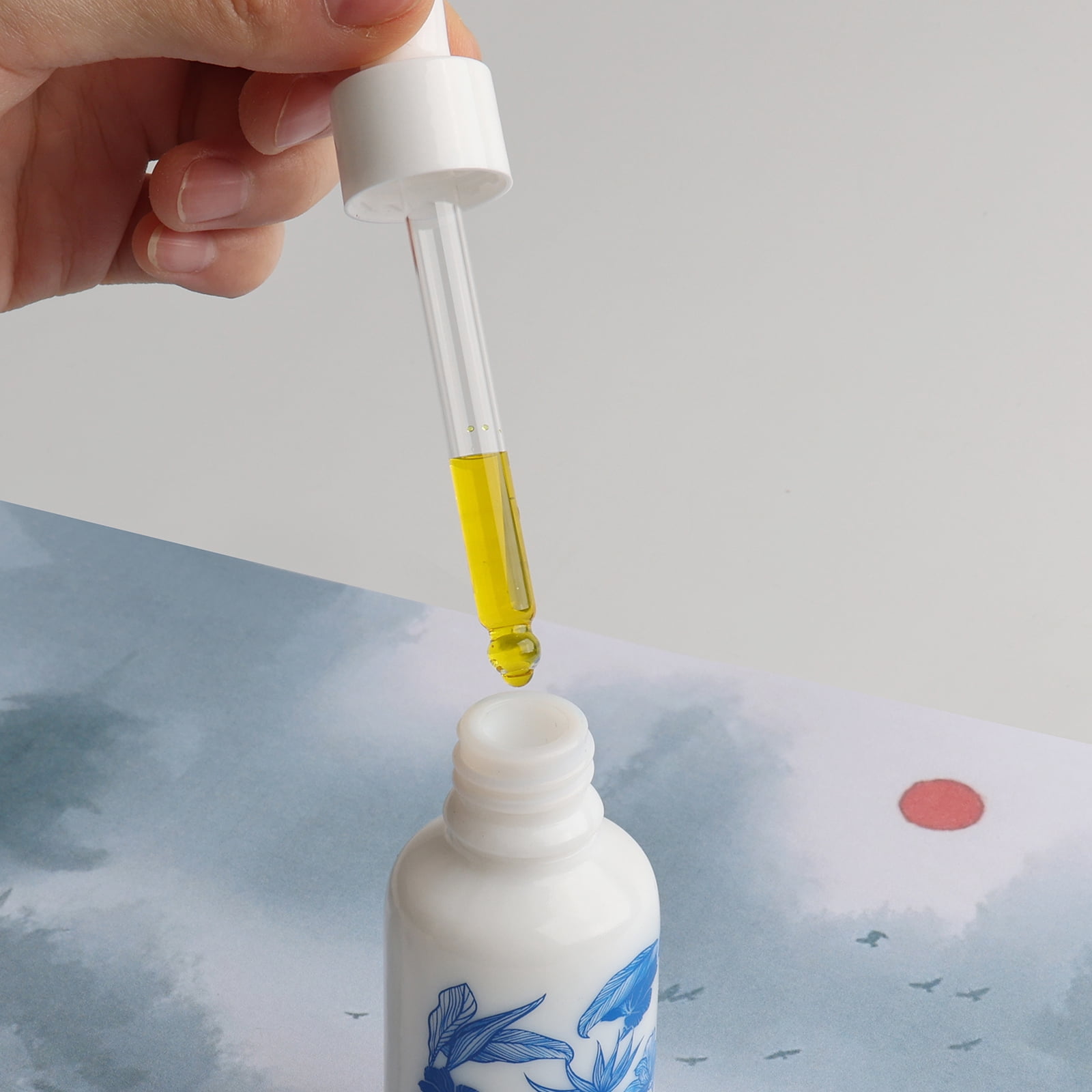 Jiuwu Empty Glass Dropper Bottle with 5 Funnels 30ml Leak Proof Travel Size Dropper for Essential Oils Pack of 15