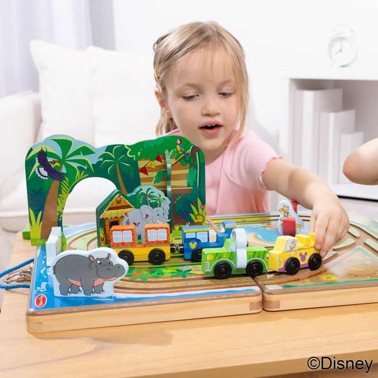 Melissa & Doug Disney Take-Along Safari Adventure Wooden Play Set